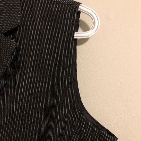 Vintage Jessica Petites zip up pinstripe vest - Picture 9 of 10